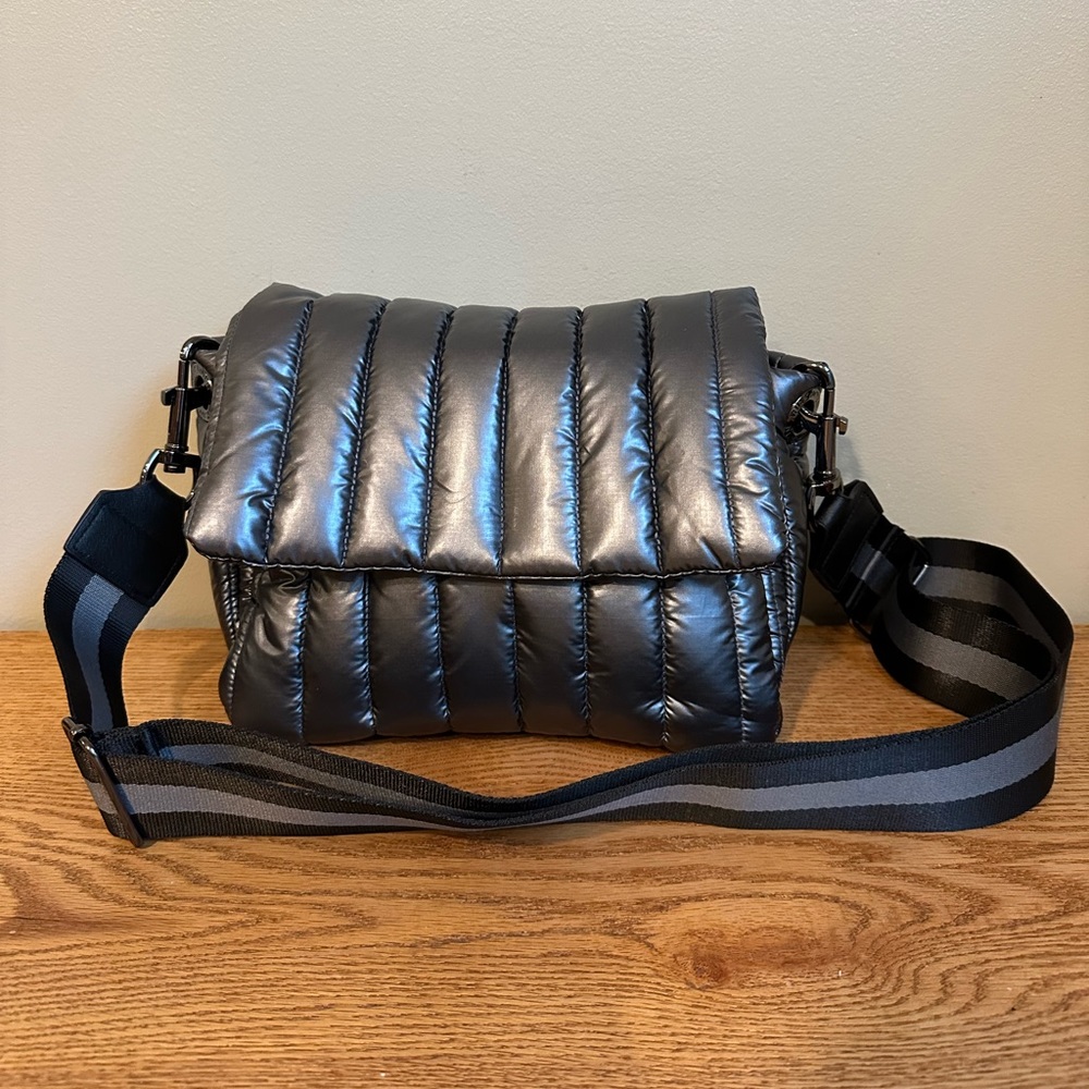 Think Royln bar puffer bag